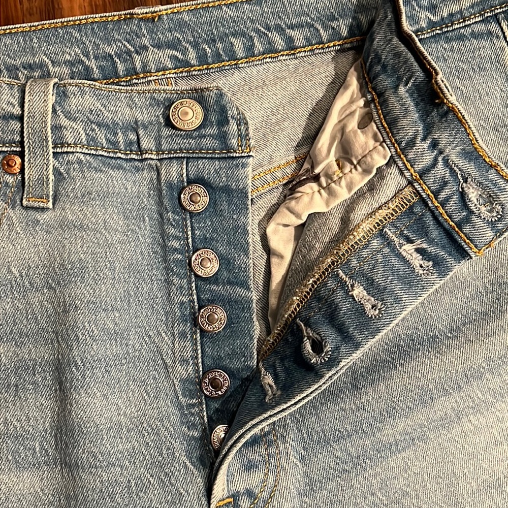 NWOT Levi’s 501 Skinny, 31x28 - Picture 11 of 16